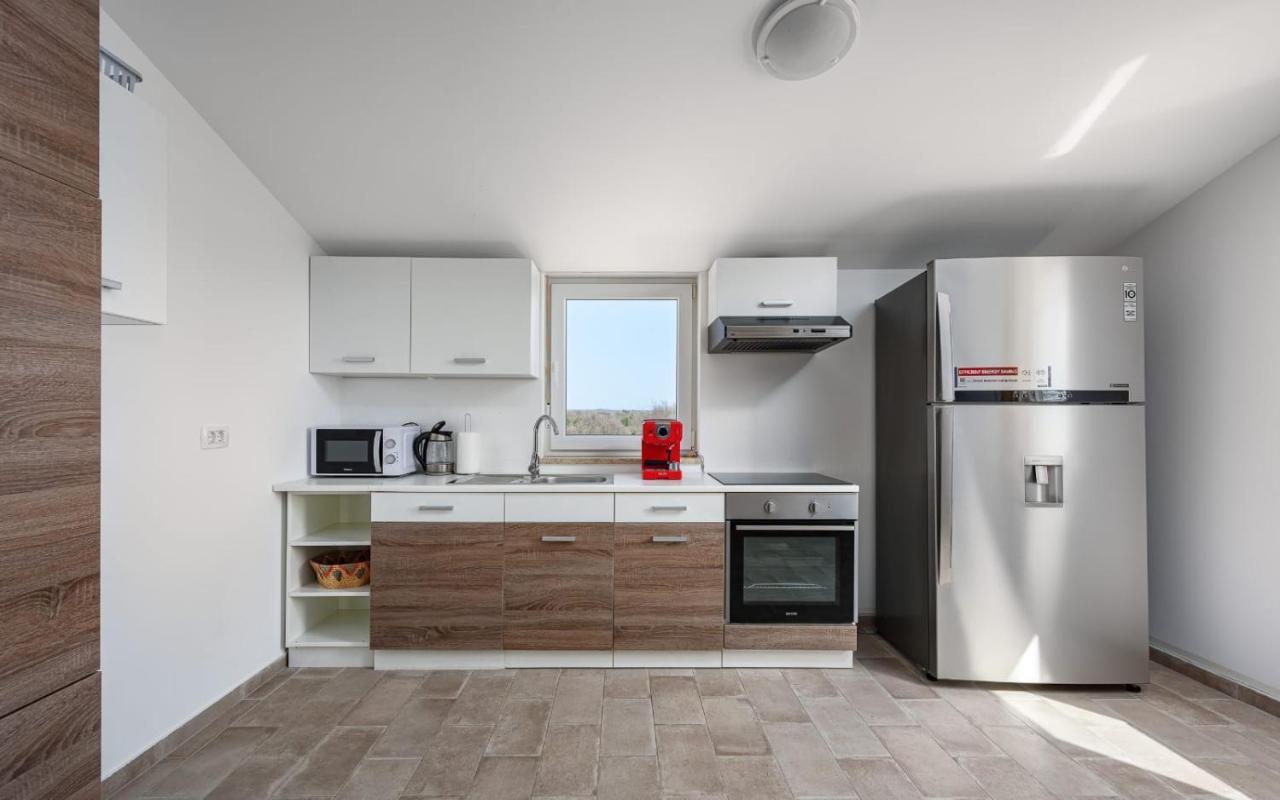 Apartments Valeria Divsici Екстер'єр фото